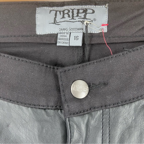 NWT Tripp NYC x Torrid Faux Leather Pleather Front Black Skinny Jeans Size 16 - Picture 4 of 13